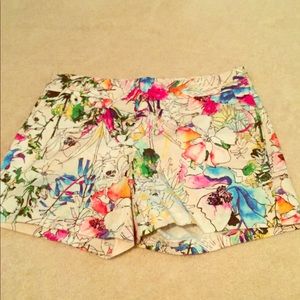 Floral print shorts